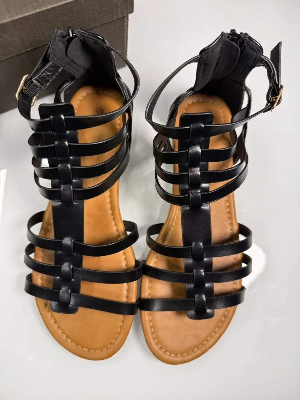 Black Gladiator Strappy Flat Sandals Ankle Zip Size 10